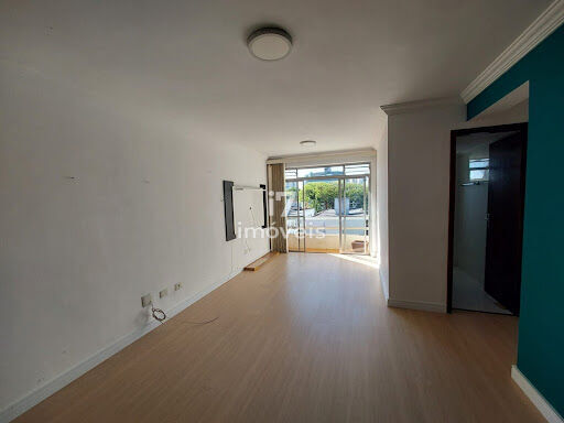 Apartamento à venda com 2 quartos, 55m² - Foto 2