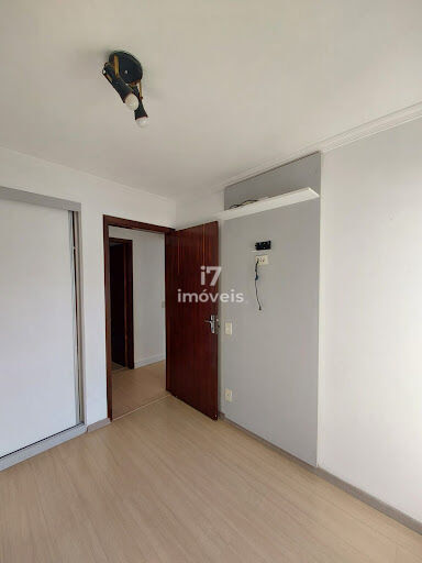 Apartamento à venda com 2 quartos, 55m² - Foto 10