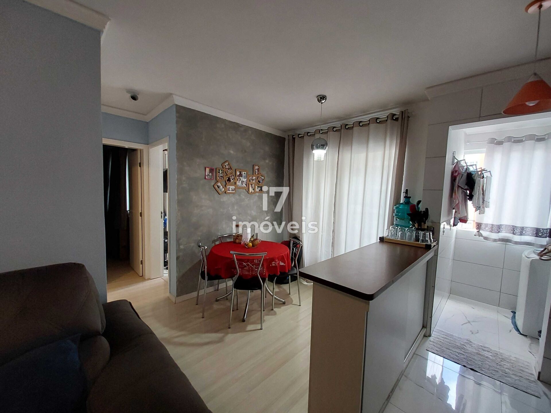 Apartamento à venda com 2 quartos, 5121m² - Foto 1