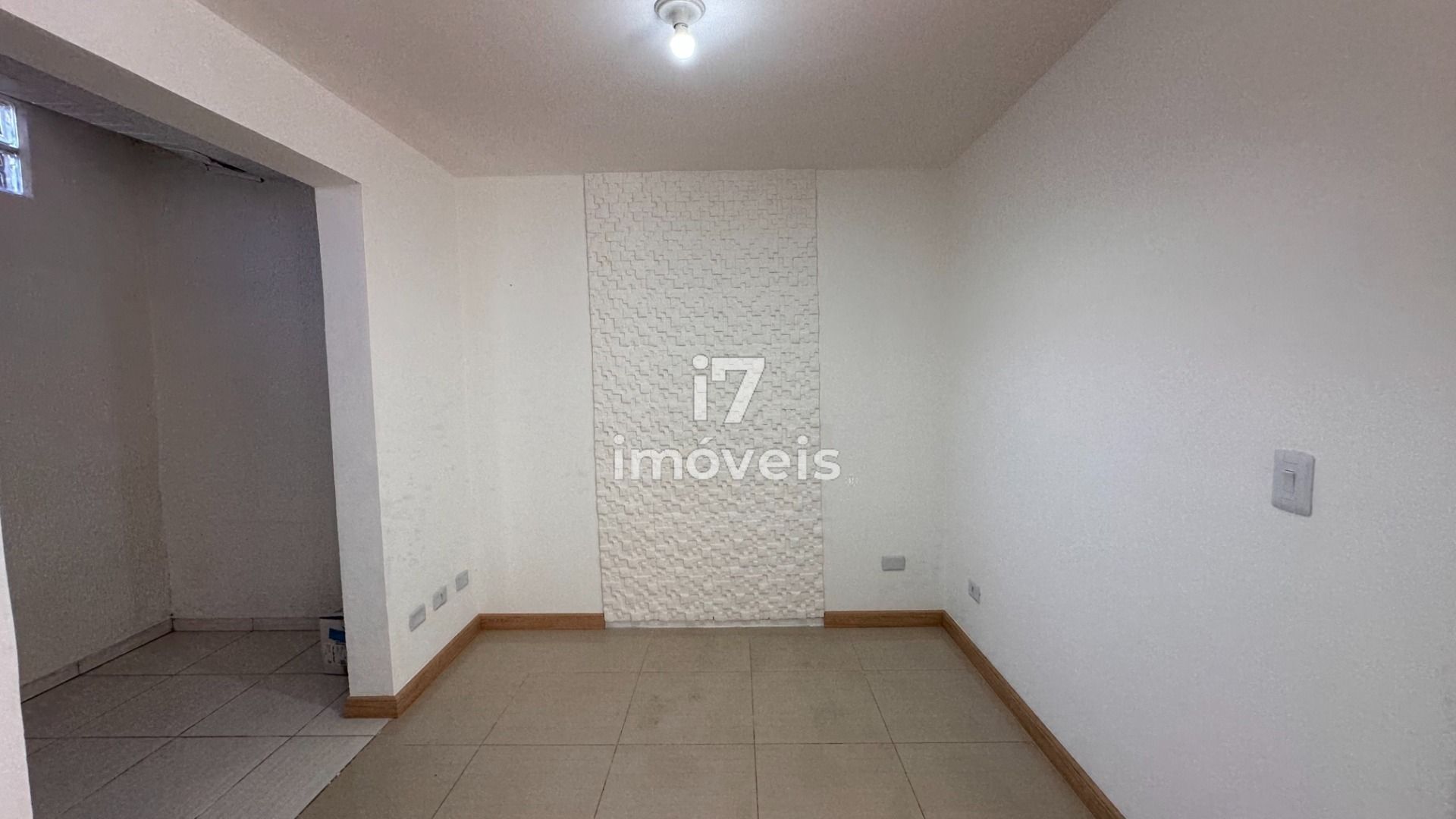 Casa à venda com 2 quartos, 80m² - Foto 7