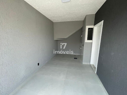 Sobrado à venda com 3 quartos, 100m² - Foto 3