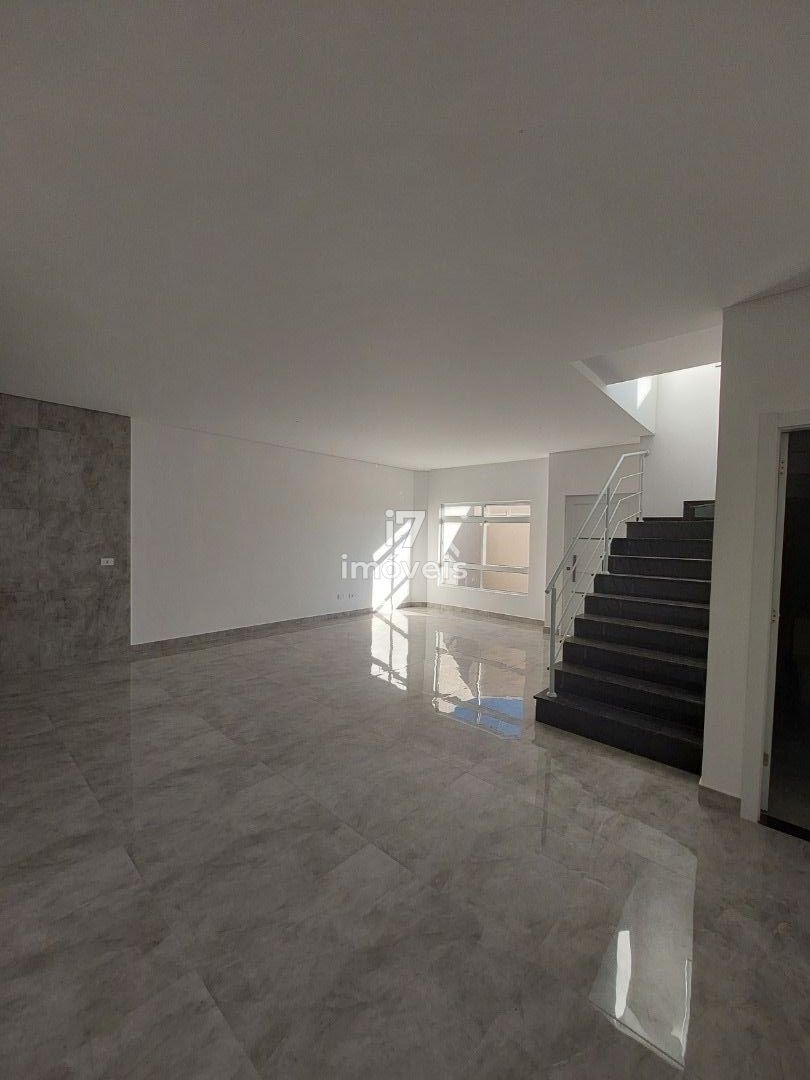 Sobrado à venda com 3 quartos, 125m² - Foto 8