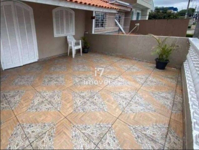 Sobrado à venda com 3 quartos, 111m² - Foto 1