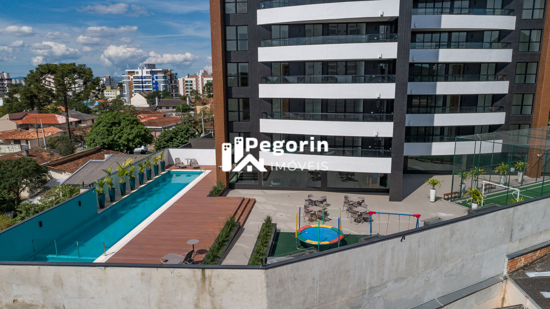 Apartamento  venda  no Bacacheri - Curitiba, PR. Imveis