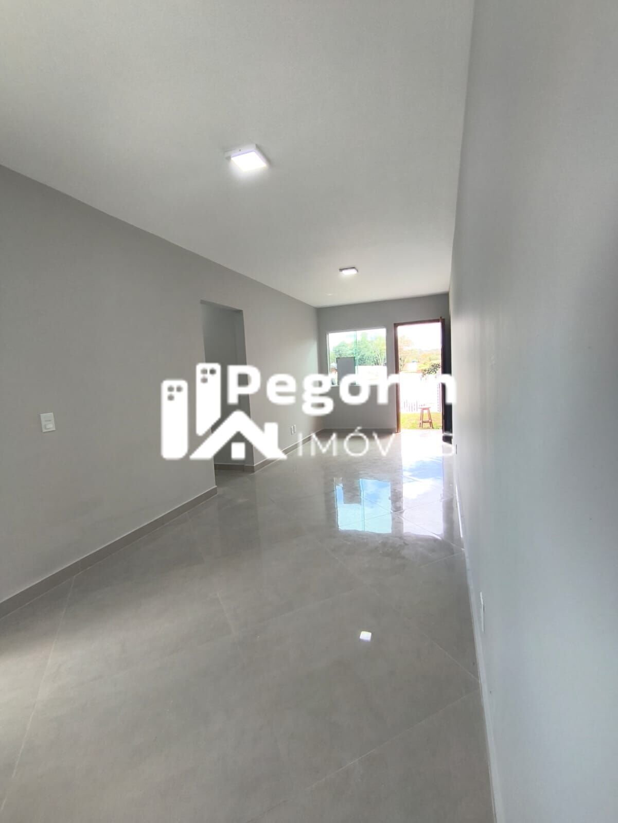 Casa à venda com 3 quartos, 52m² - Foto 9