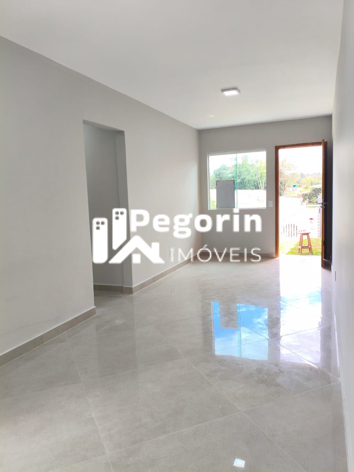 Casa à venda com 3 quartos, 52m² - Foto 8