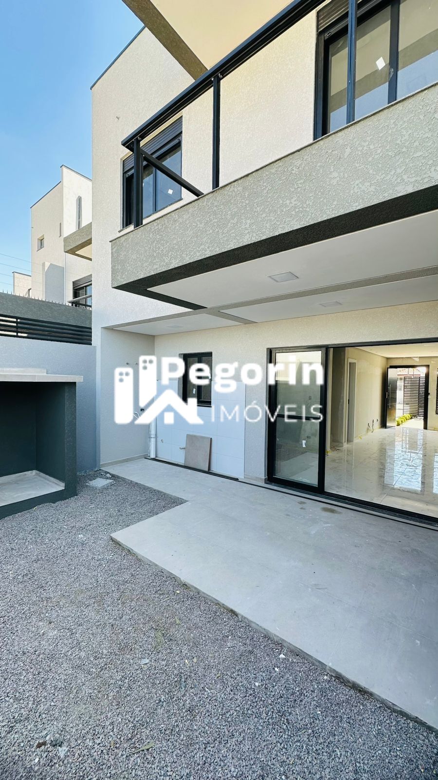 Sobrado de 131m² no bairro Alto Tarumã, em Pinhais | Eu Corretor