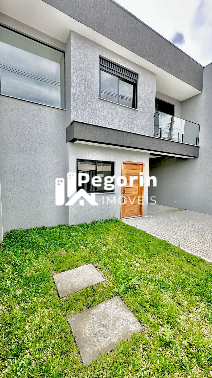 Sobrado com 3 Dormitórios à venda, 131 m² por R$ 682.205,00 Sobrado com 3 Dormitórios à venda, 131 m² por R$ 682.205,00