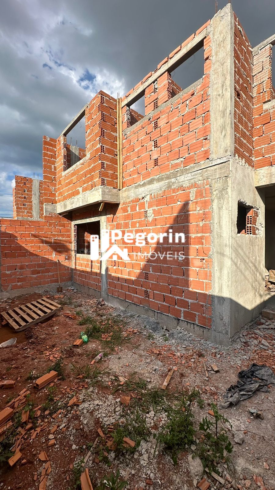 Sobrado à venda com 3 quartos, 131m² - Foto 2