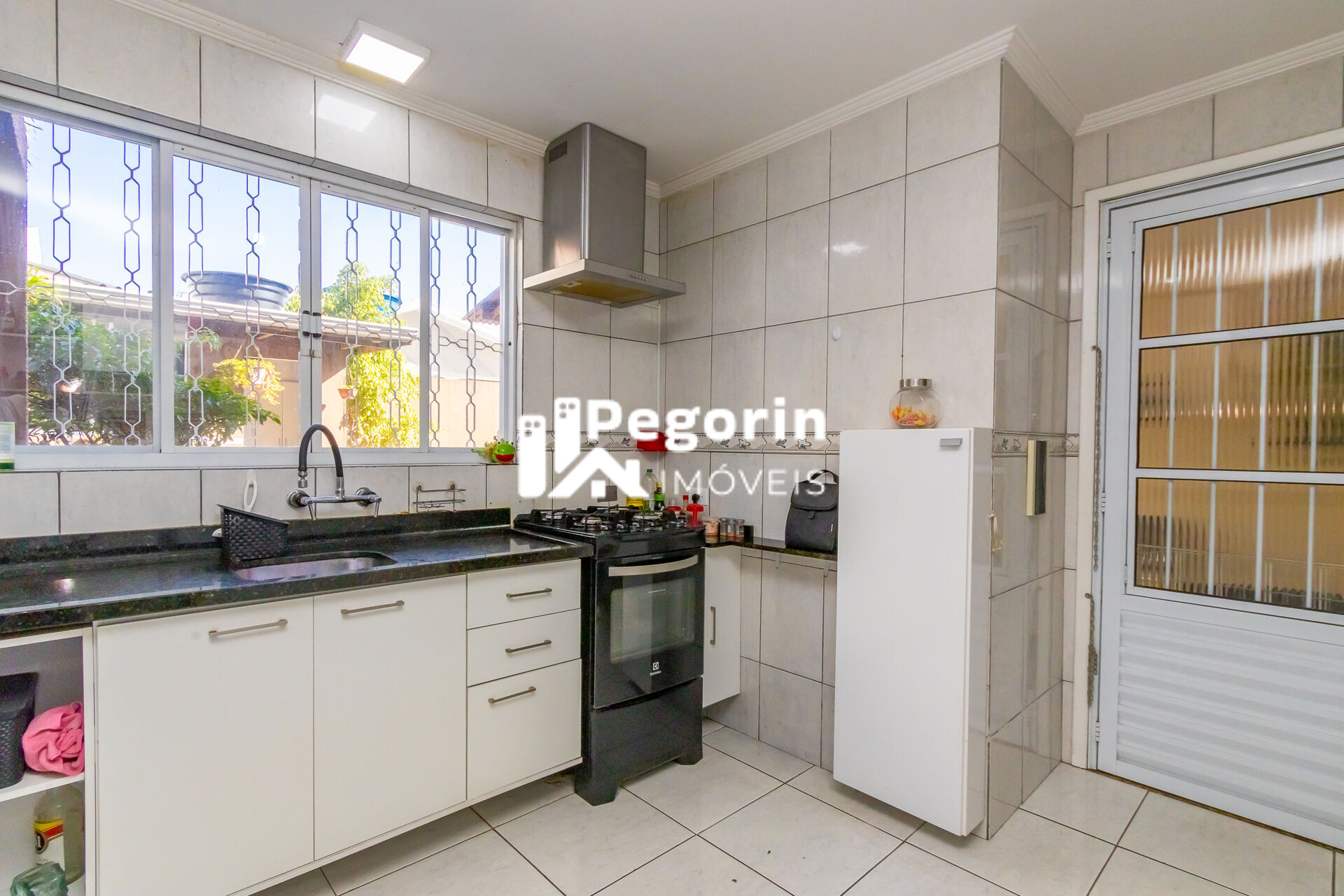 Sobrado à venda com 3 quartos, 177m² - Foto 25