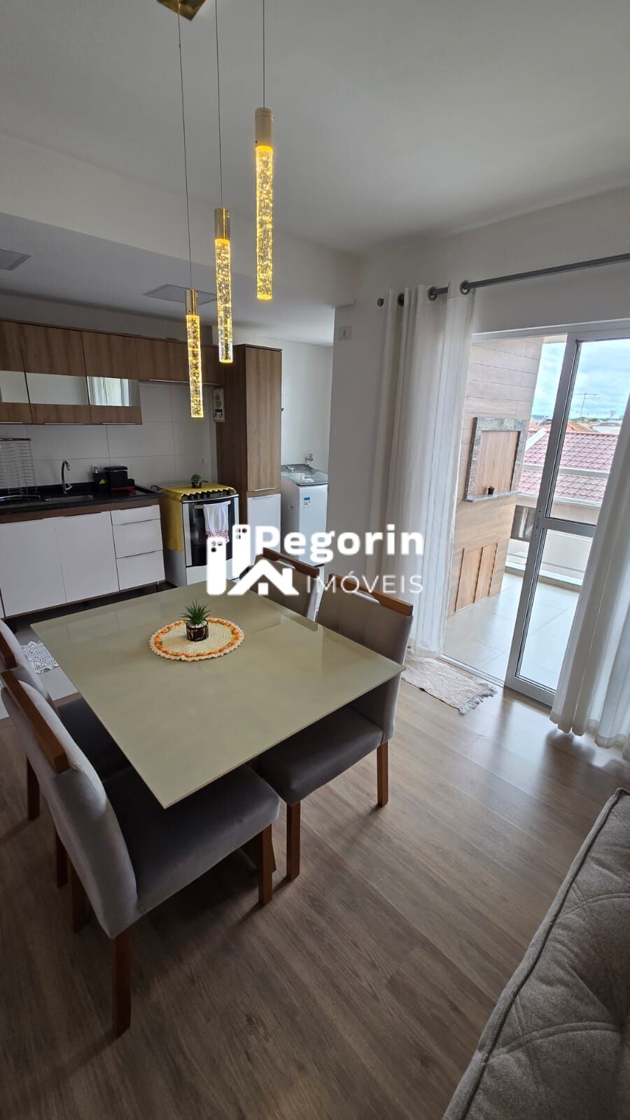 Apartamento à venda com 2 quartos, 68m² - Foto 2