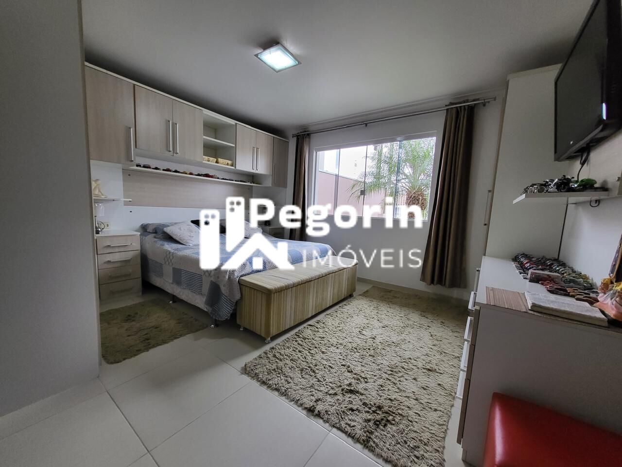 Casa à venda com 4 quartos, 300m² - Foto 33