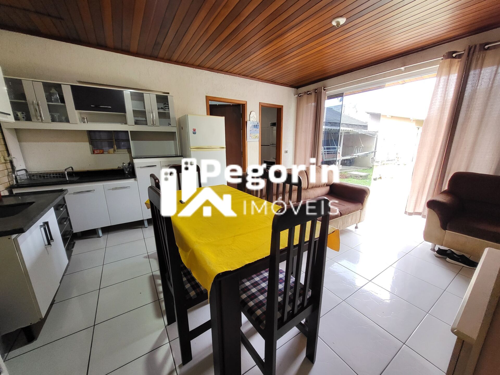 Casa à venda com 4 quartos, 300m² - Foto 41