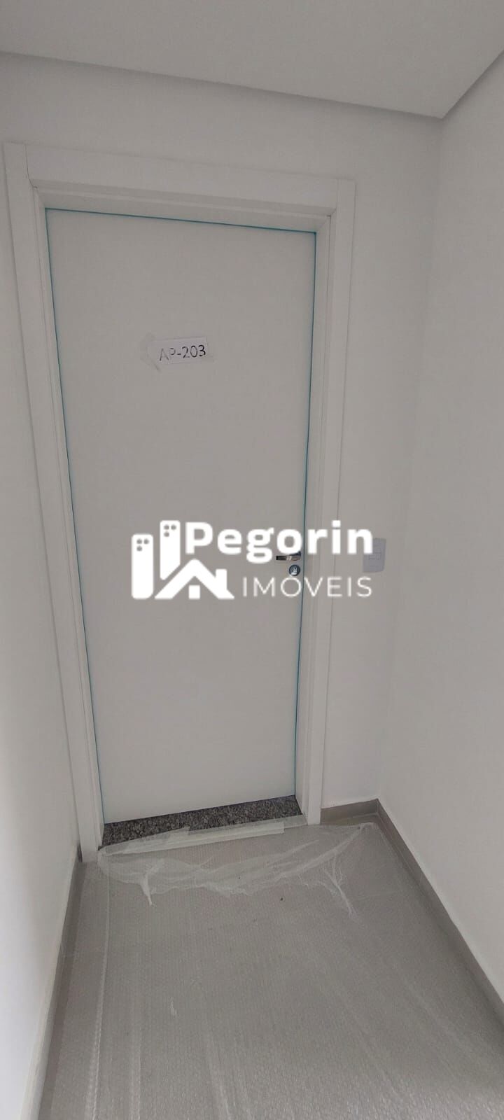 54m2