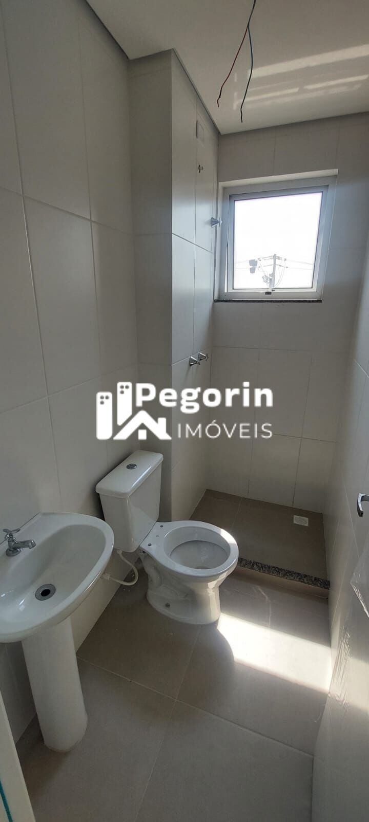 54m2
