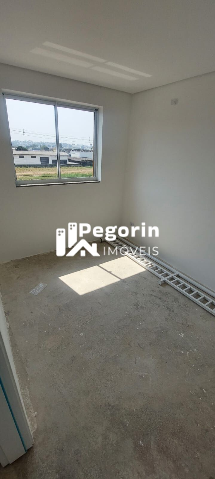 54m2