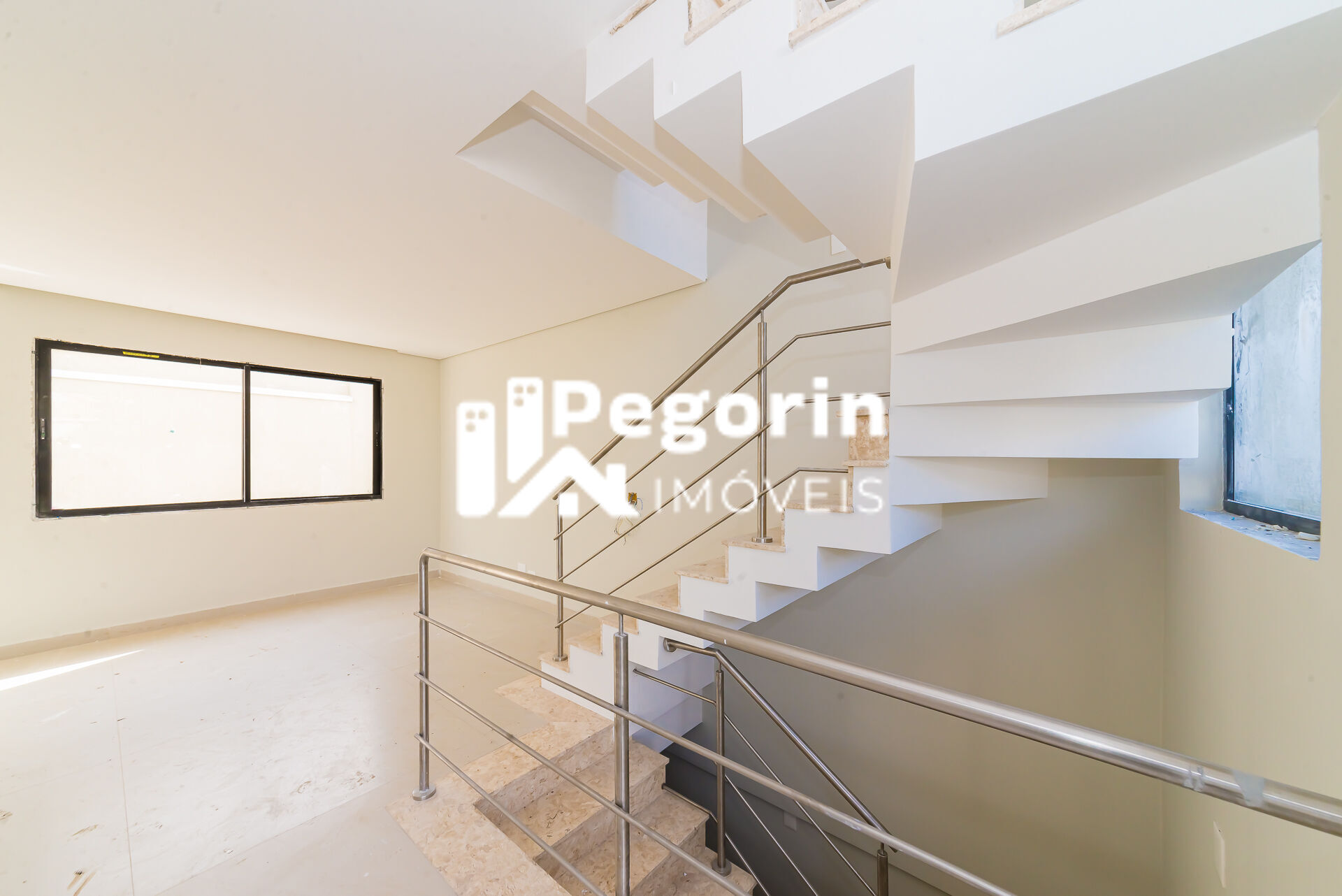 Sobrado com 3 Dormitórios à venda, 176 m² por R$ 1.253.017,00 Sobrado com 3 Dormitórios à venda, 176 m² por R$ 1.253.017,00
