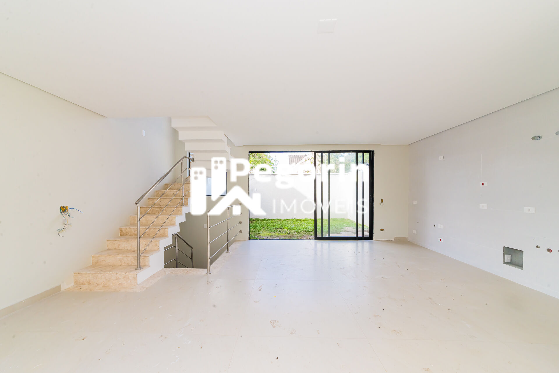 Sobrado com 3 Dormitórios à venda, 176 m² por R$ 1.253.017,00 Sobrado com 3 Dormitórios à venda, 176 m² por R$ 1.253.017,00