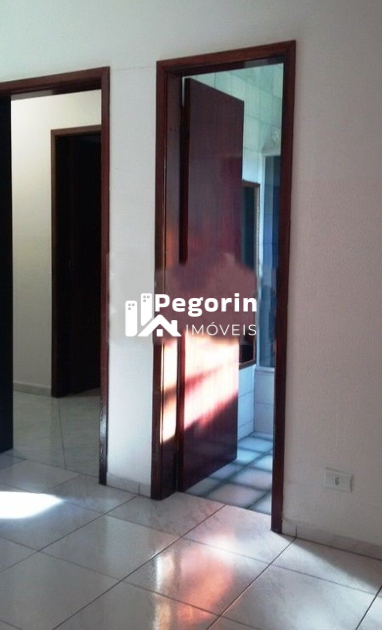 Casa à venda com 3 quartos, 201m² - Foto 12