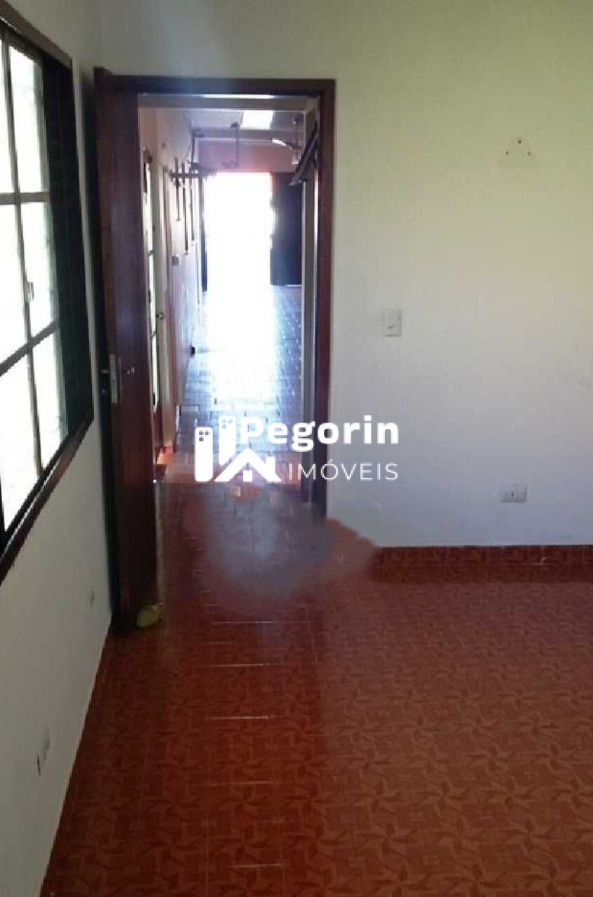 Casa à venda com 3 quartos, 201m² - Foto 15