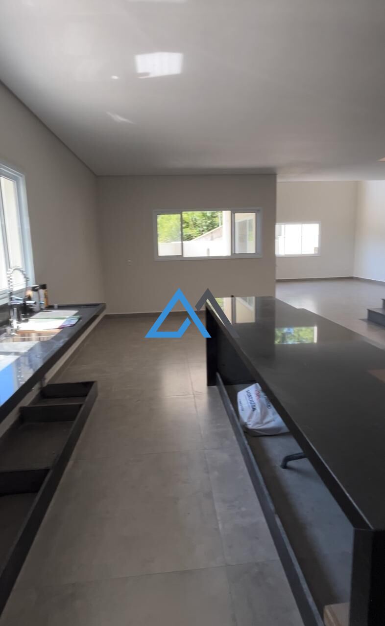 Casa, 4 quartos, 286 m² - Foto 5