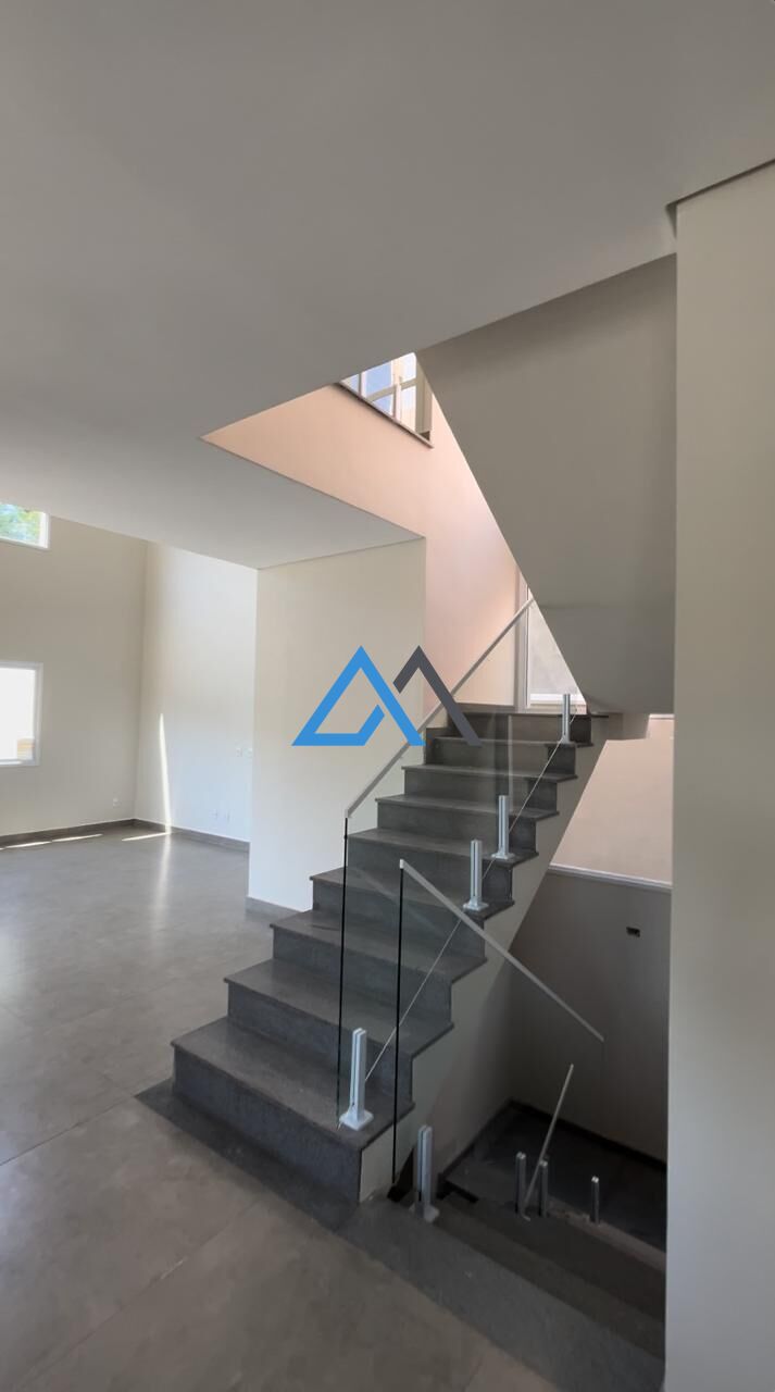 Casa, 4 quartos, 286 m² - Foto 7