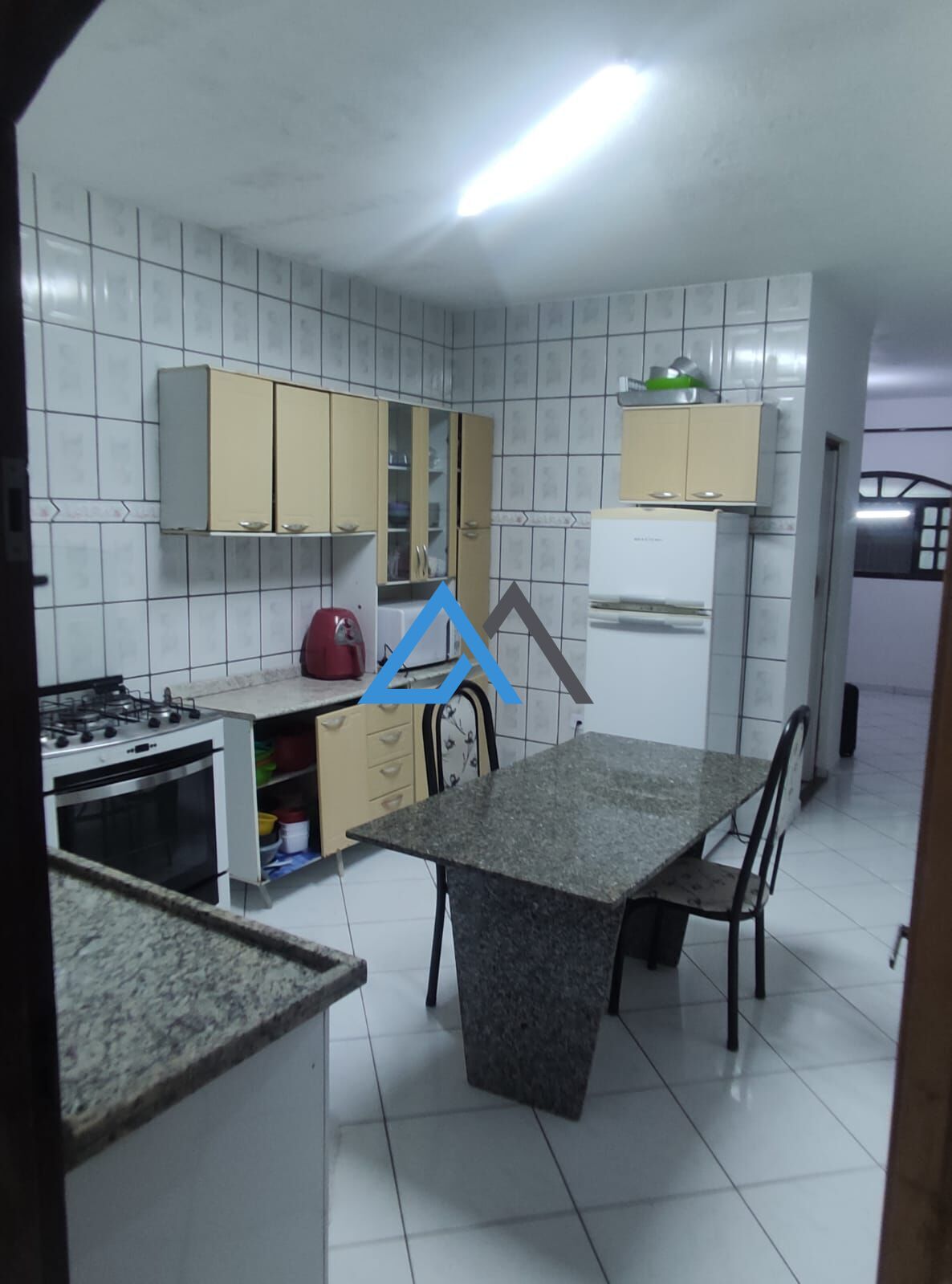 Casa à venda com 2 quartos, 136m² - Foto 16