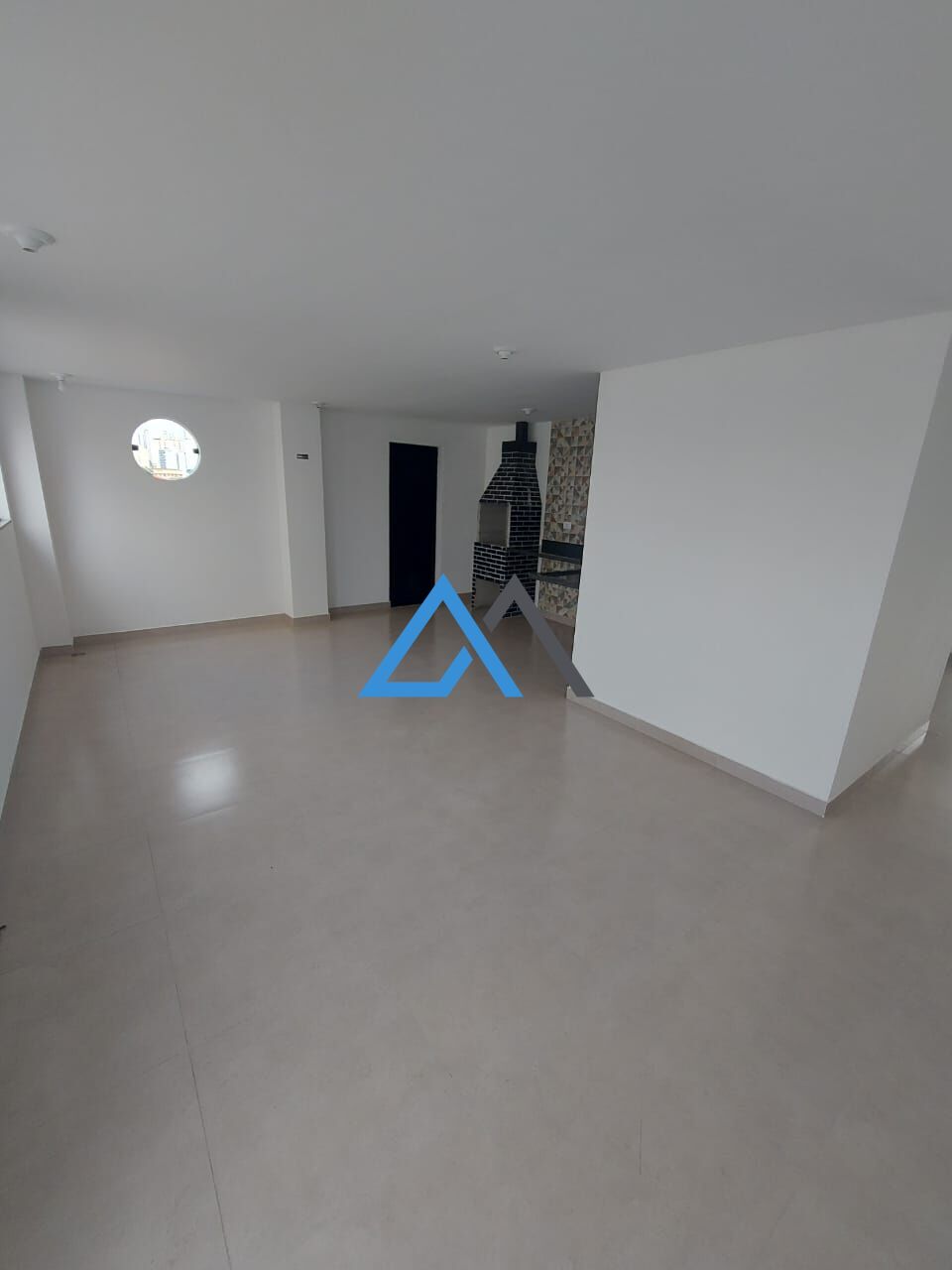 Apartamento à venda com 1 quarto, 35m² - Foto 22