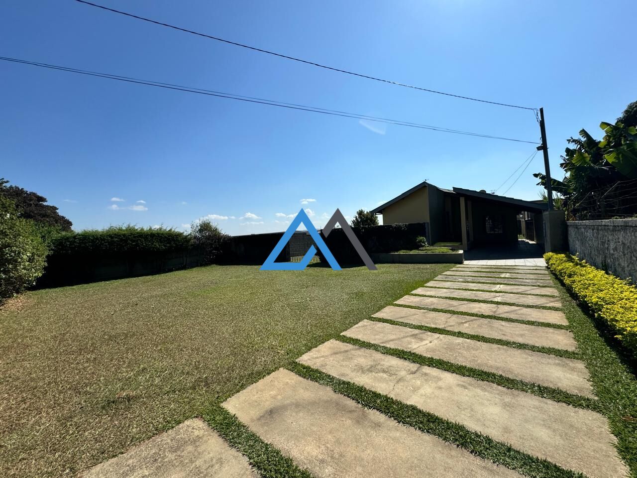 Chácara, 3 quartos, 1040 m² - Foto 4