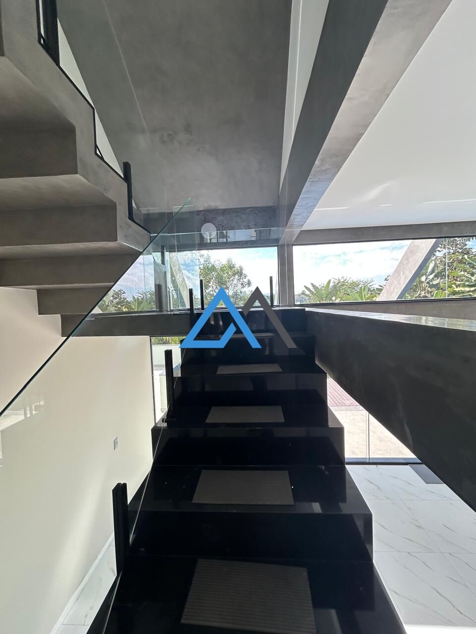 Casa à venda com 4 quartos, 434m² - Foto 25