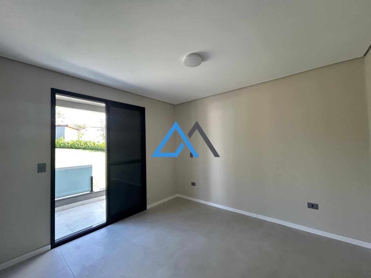 Casa à venda com 4 quartos, 434m² - Foto 22