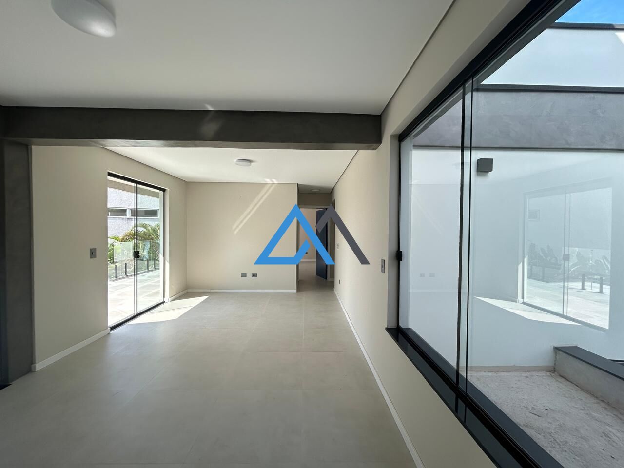 Casa à venda com 4 quartos, 434m² - Foto 18