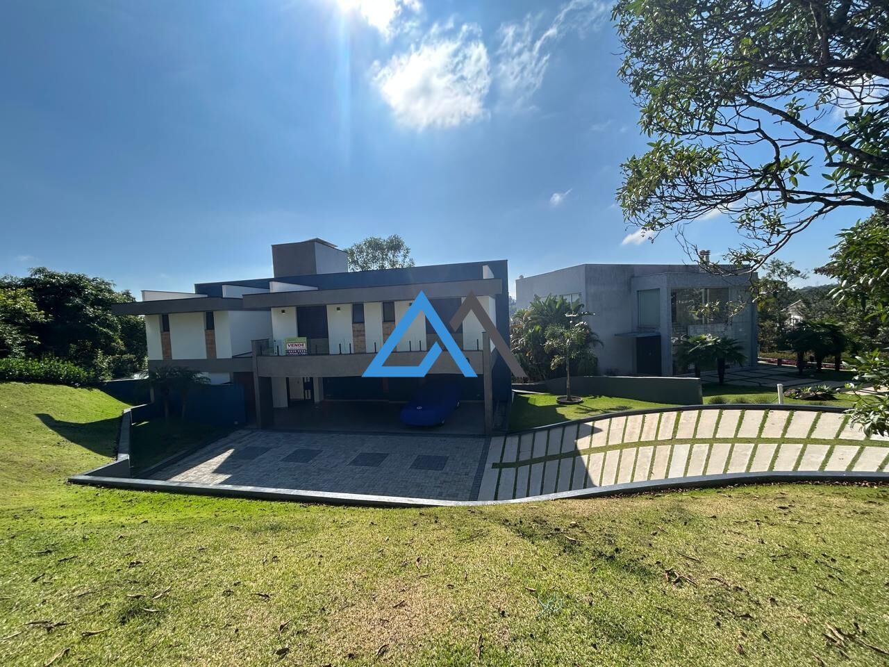 Casa à venda com 4 quartos, 434m² - Foto 4
