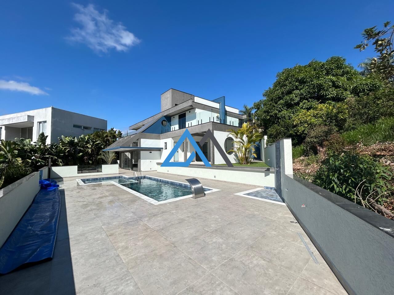 Casa à venda com 4 quartos, 434m² - Foto 10