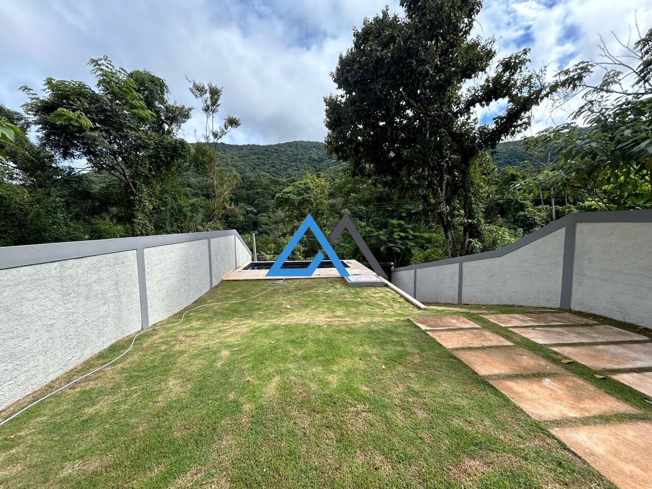 Fazenda à venda com 3 quartos, 400m² - Foto 10