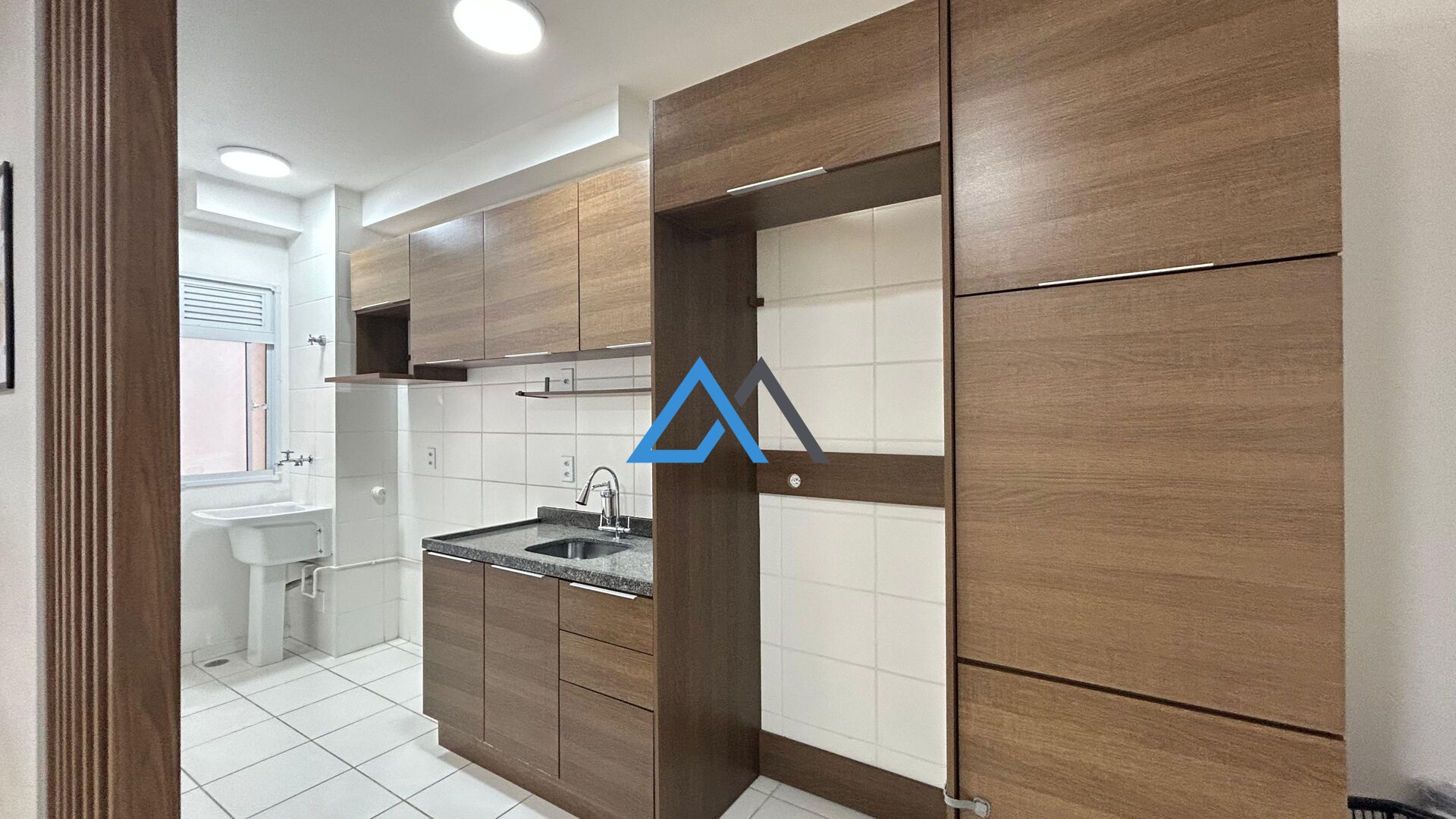 Apartamento à venda com 2 quartos, 47m² - Foto 4