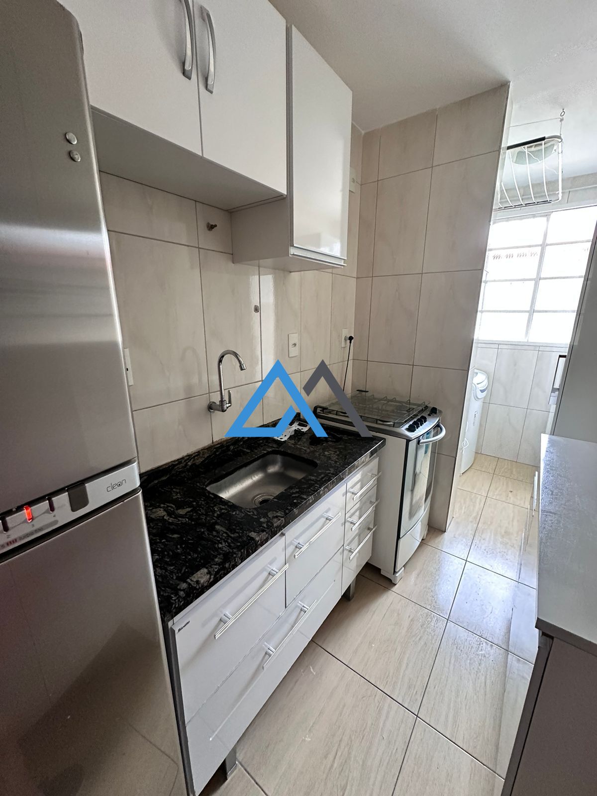 Apartamento para alugar com 2 quartos, 50m² - Foto 3