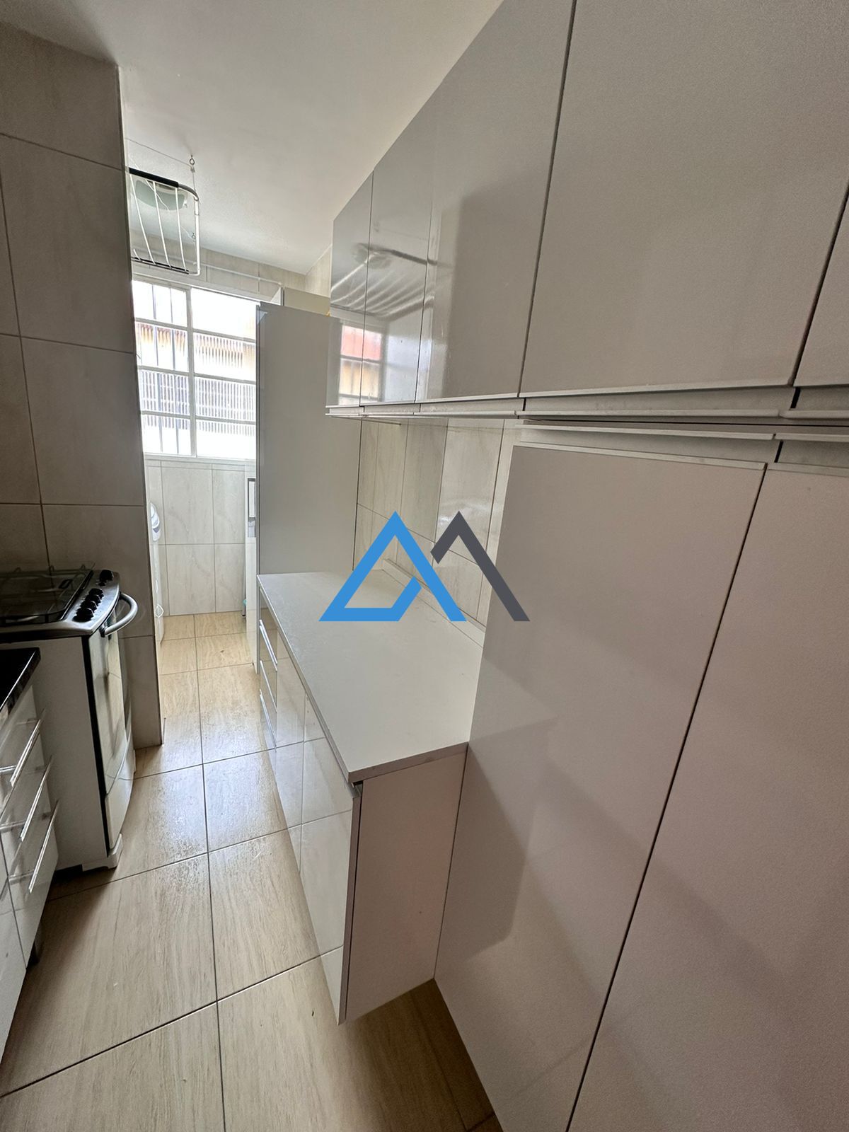 Apartamento para alugar com 2 quartos, 50m² - Foto 11