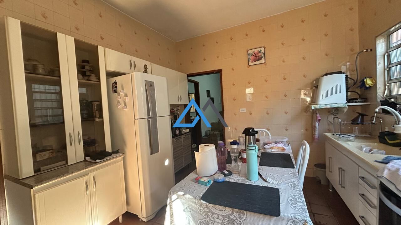 Casa, 4 quartos, 130 m² - Foto 3