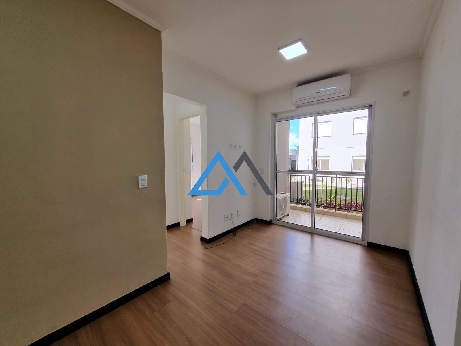 Apartamento à venda com 2 quartos, 49m² - Foto 1