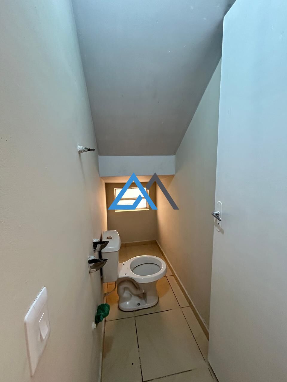 Casa à venda com 2 quartos, 70m² - Foto 6