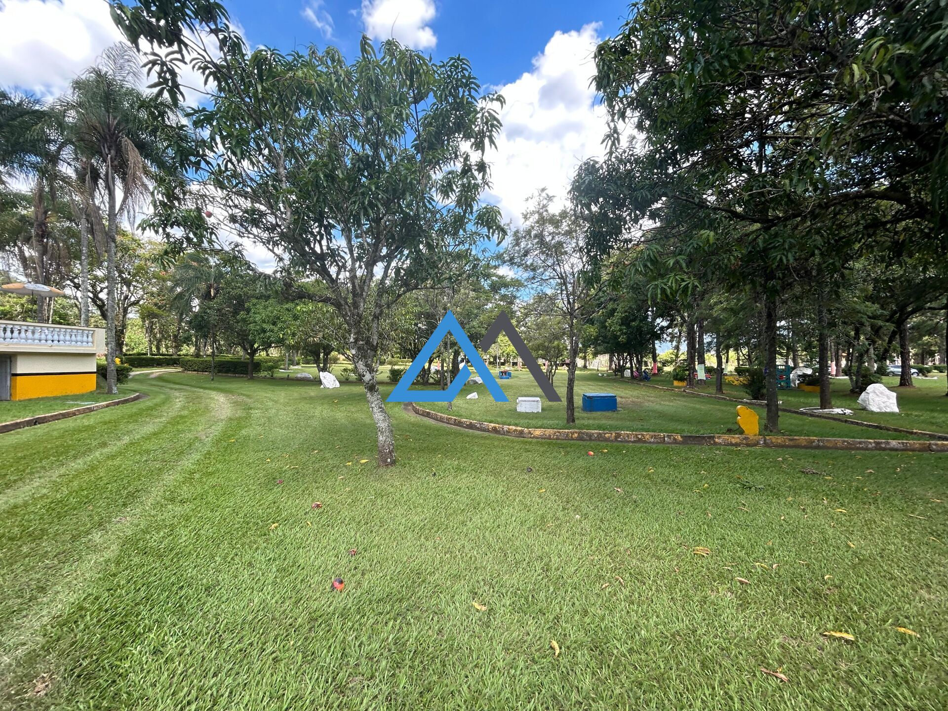 Fazenda à venda com 9 quartos, 95000m² - Foto 29