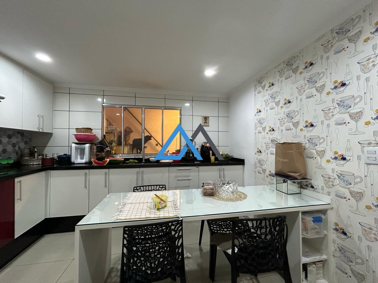 Casa à venda com 3 quartos, 300m² - Foto 23