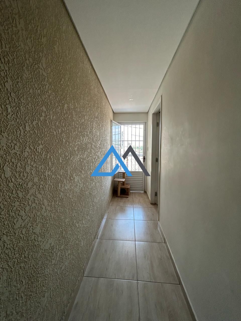 Casa à venda com 3 quartos, 300m² - Foto 14