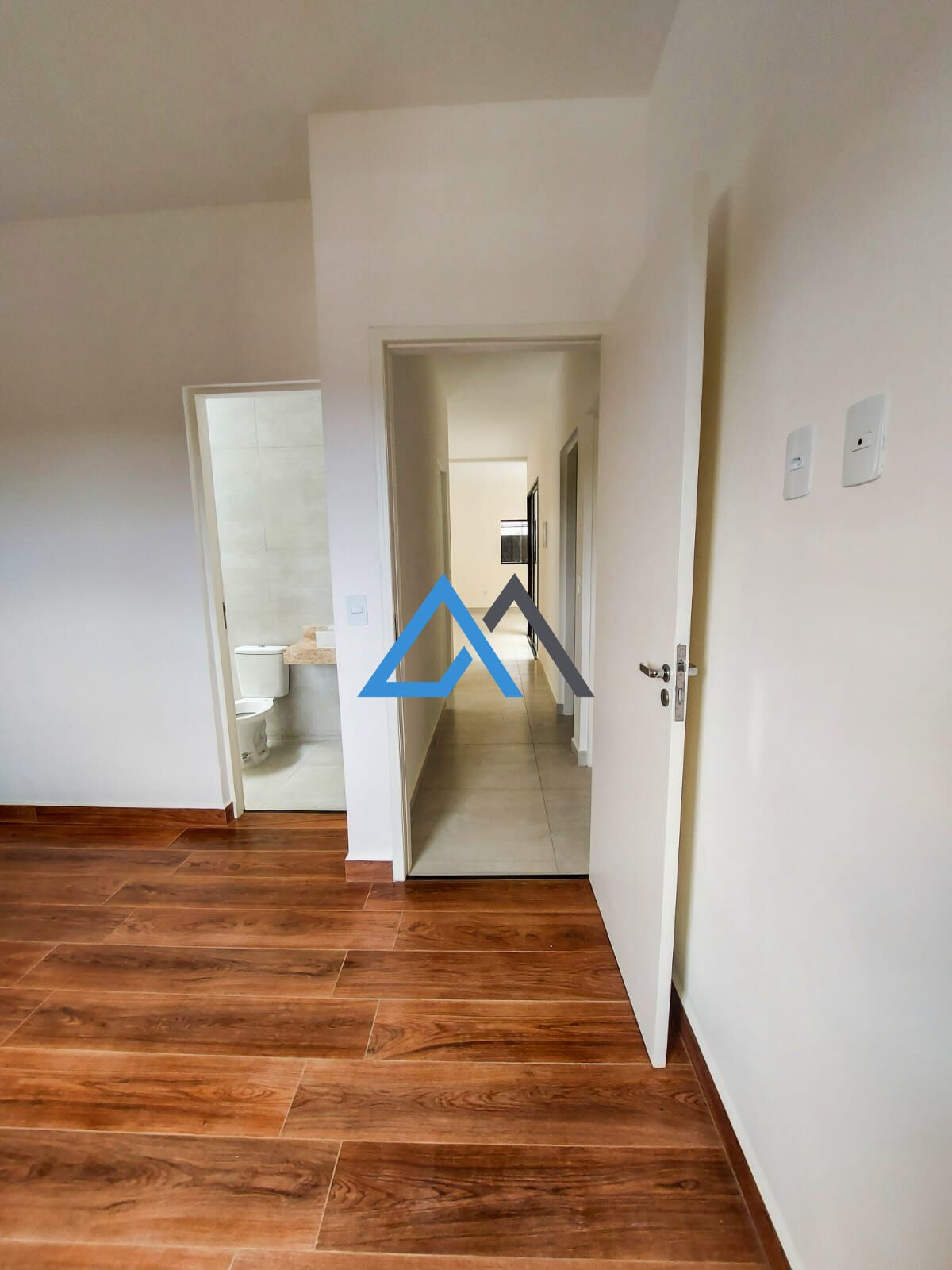 Casa à venda com 3 quartos, 155m² - Foto 11