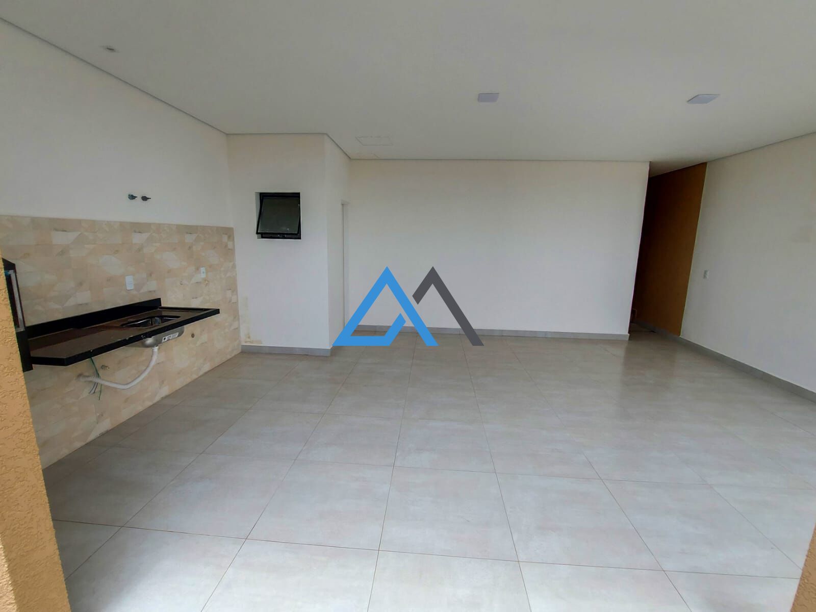 Casa à venda com 3 quartos, 155m² - Foto 9