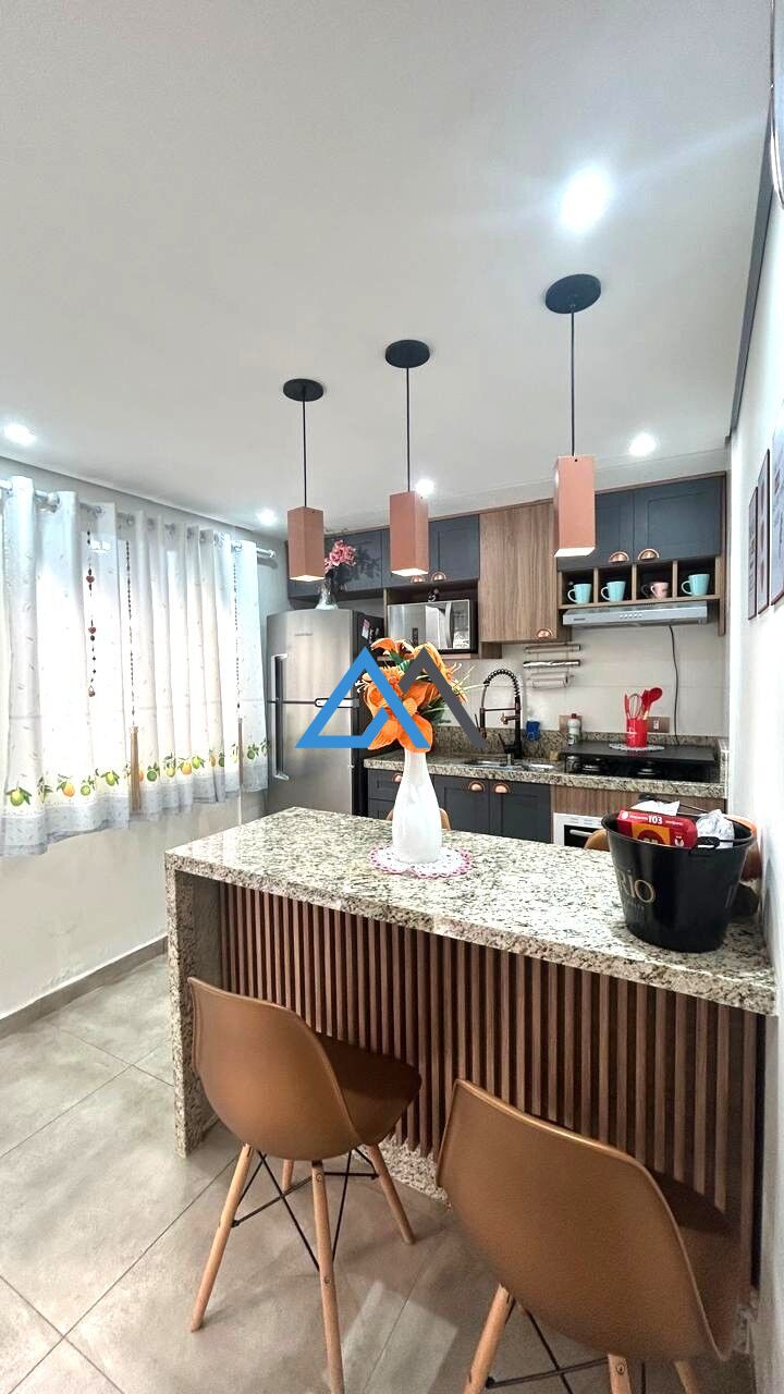 Casa à venda com 2 quartos, 112m² - Foto 4