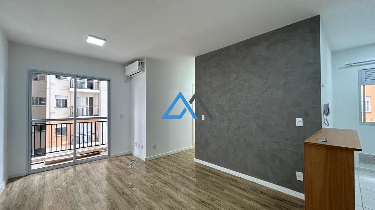 Apartamento à venda com 3 quartos, 62m² - Foto 3