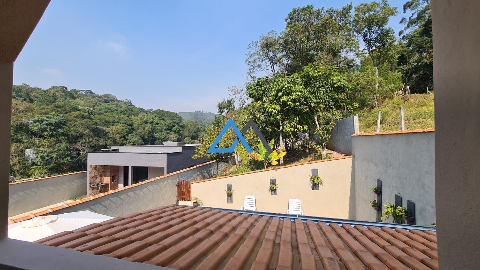 Fazenda à venda com 3 quartos, 527m² - Foto 11