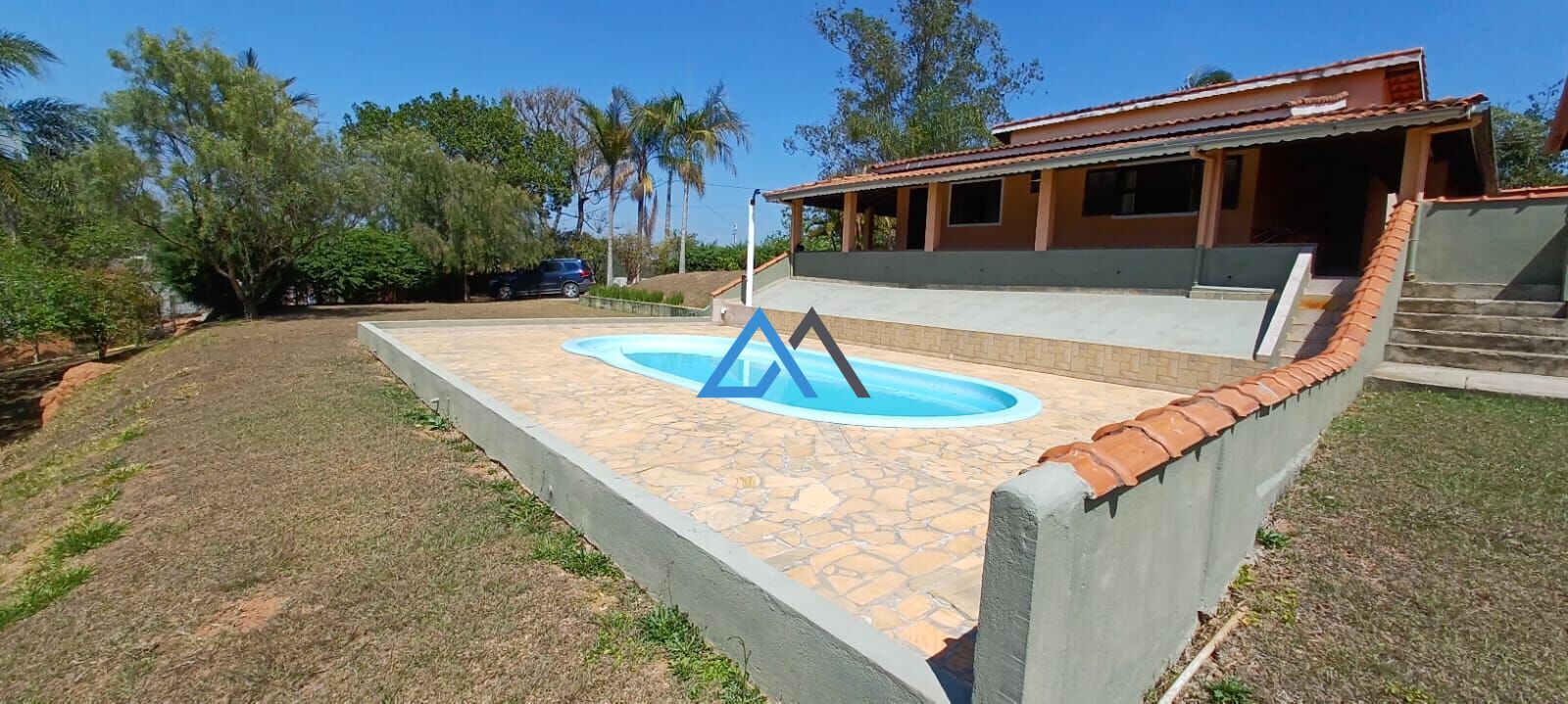 Chácara, 3 quartos, 3850 m² - Foto 1